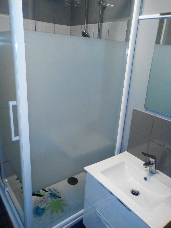 Appartement Residence Les Acacias Ax-les-Thermes Buitenkant foto