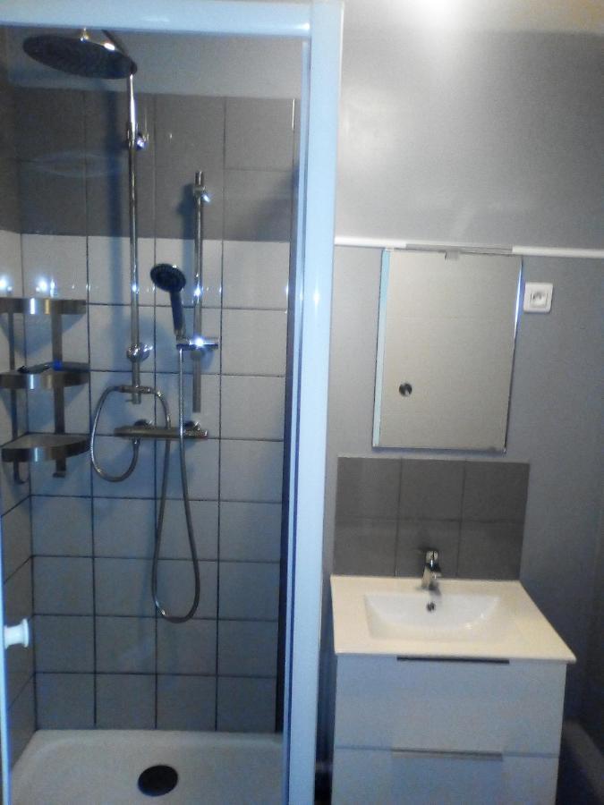 Appartement Residence Les Acacias Ax-les-Thermes Buitenkant foto